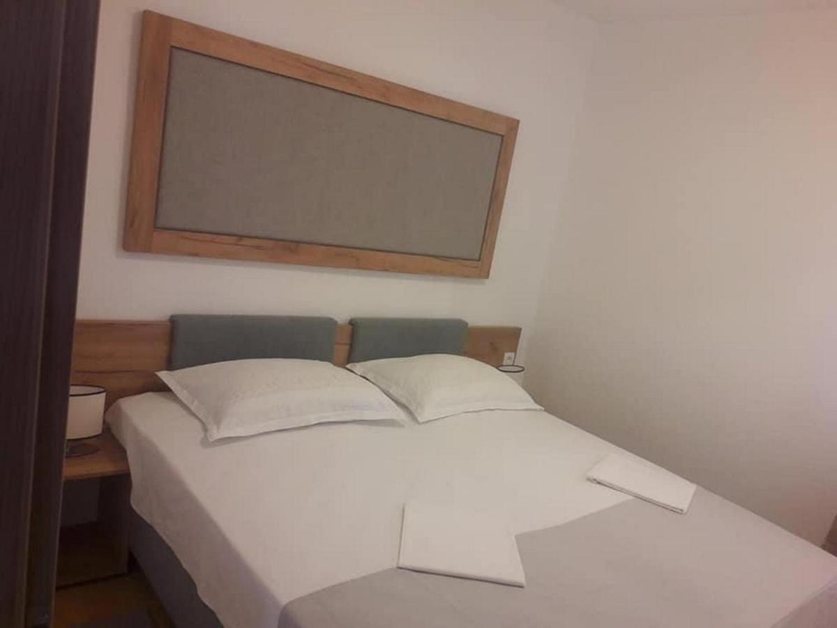Apartman Kristina Trogir Bagian luar foto